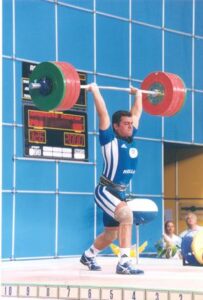 2001 : Γκαρίπης Κωνσταντίνος. 18 φορές πρωταθλητής Ελλάδος, 4ος στα Ευρωπαϊκά εφήβων 1999-2001, 2ος στο παγκόσμιο εφήβων 2001, 2ος στους Μεσογειακούς 2001, συμμετείχε στους Μεσογειακούς 2005 και 2009, 13ος στους Ολυμπιακούς του 2004 και 2ος στο παγκόσμιο πρωτάθλημα φοιτητών. 