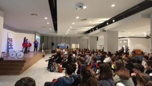 090ffef7-67ac-482e-982a-3c6d3a7c4738