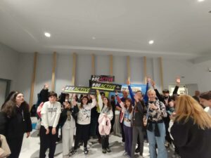 240ecf4b-023f-4abe-90b1-9e3fa0cb5a1e